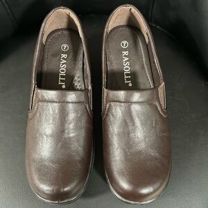 Rasolli Women’s Brown Comfort Shoe. Never been worn